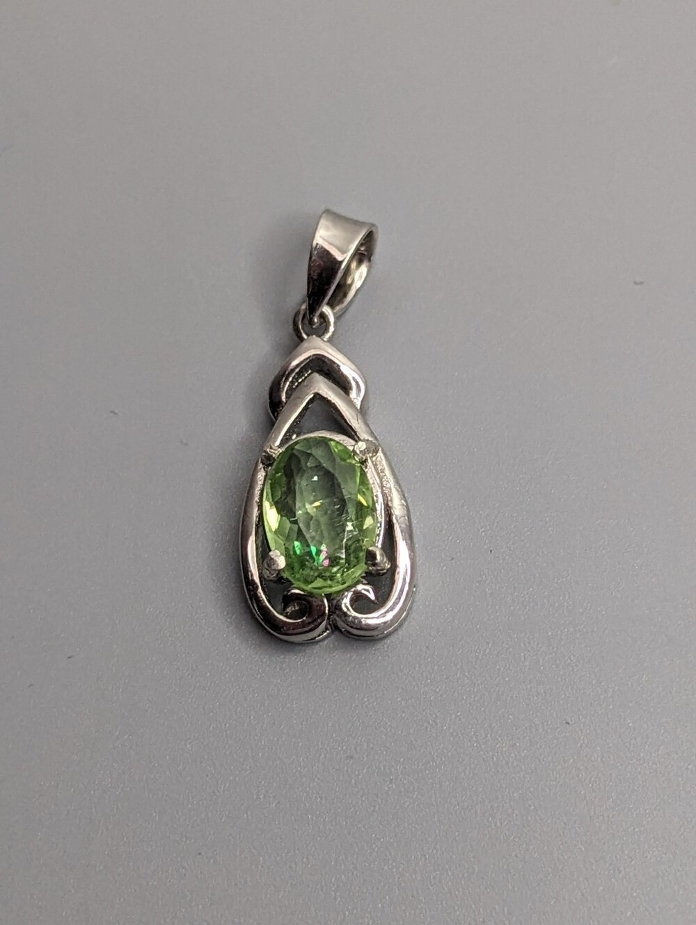 🆕 Natural Green Tourmaline Pendant 1 Point 01 Ct Oval Unheated Tanzania 925